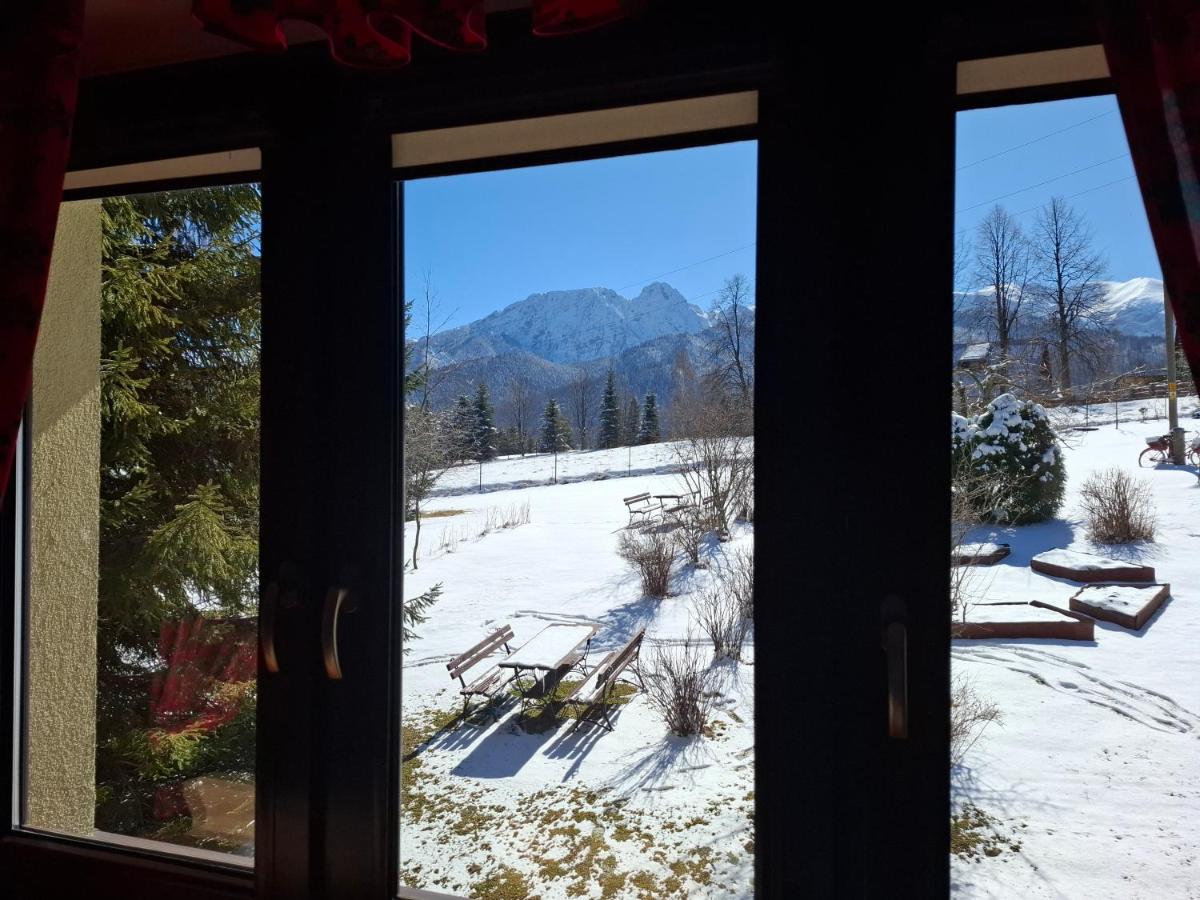 Chambre Triple – Vue sur Montagne