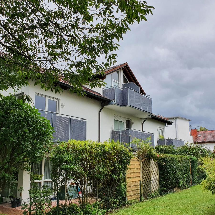 Ruhiges Apartment nähe Bahnhof HILTI - B&B Kaufering