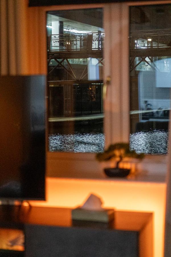 Casa Leila Waterfront Apartment - Ferienwohnung Birmingham