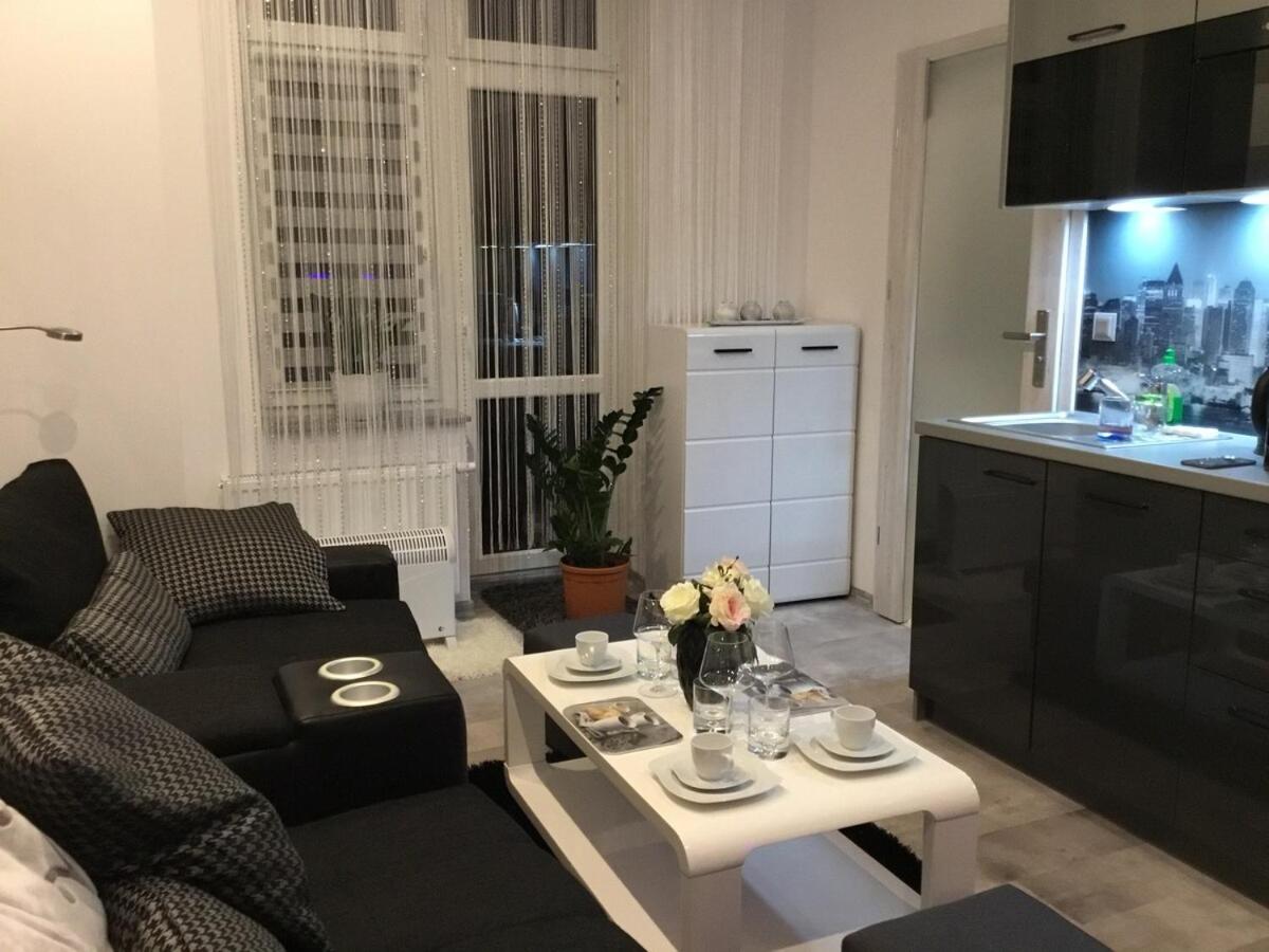 Smart-Apt Comfortable apartment in the center of Katowice - Ferienwohnung