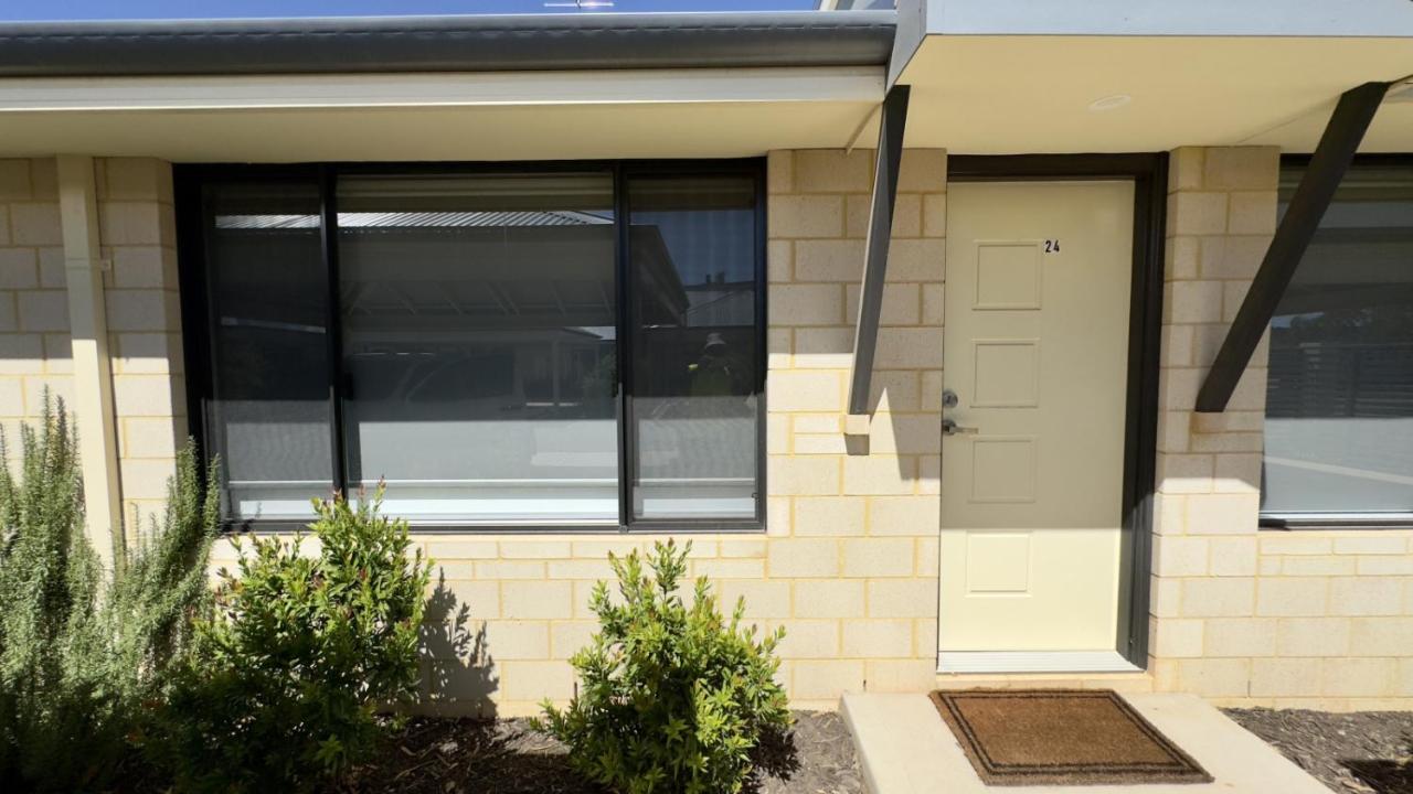 Brand-New Unit in a Modern Complex – Your Perfect Getaway! - Bed and Breakfast Williamstown