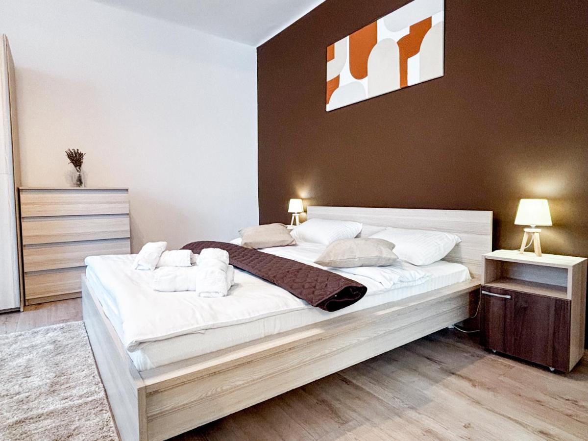 Aparte Residence - Luxury Apartment - City Center - B&B