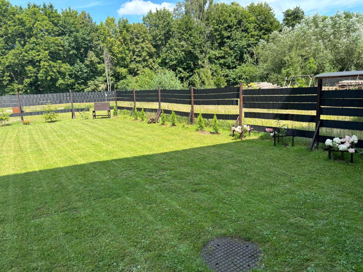 Apartament nad Radunią - B&B
