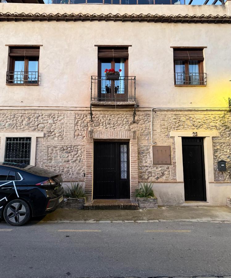 TrendyHomes Alhambra Cueva - B&B Granada