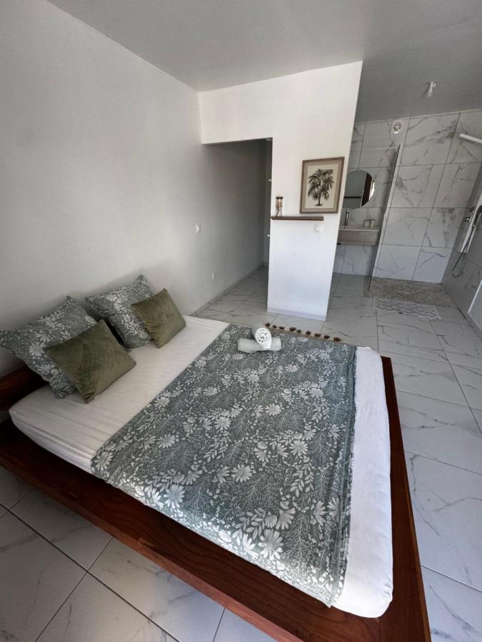 Maison familiale et confortable - B&B Petit-Bourg