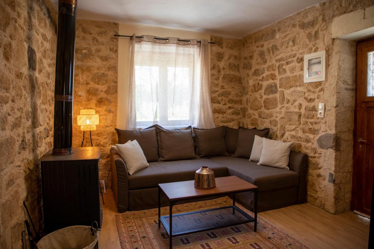 Gravel Aegina House - Chambres d’hôtes Aegina