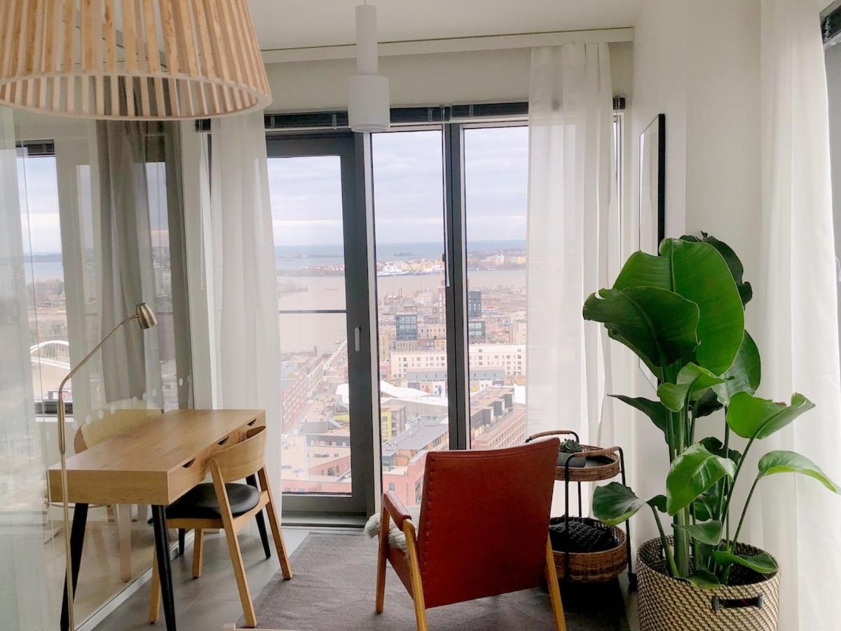 Spacious corner apartment with sea view - Ferienwohnung Helsinki