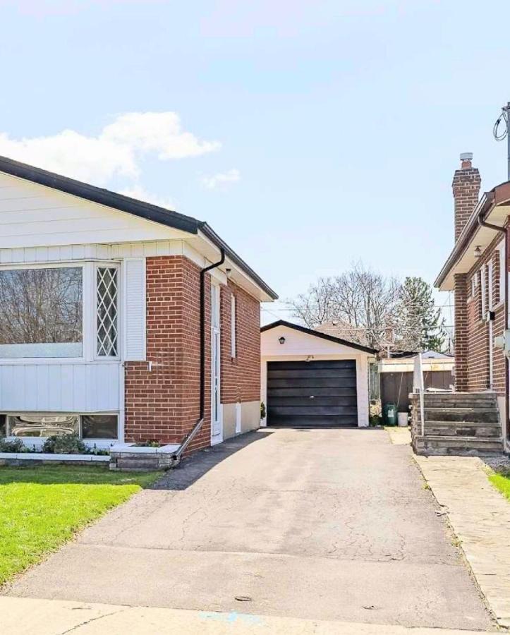 Private large 1 Bed 1 Bath entire basement unit - B&B