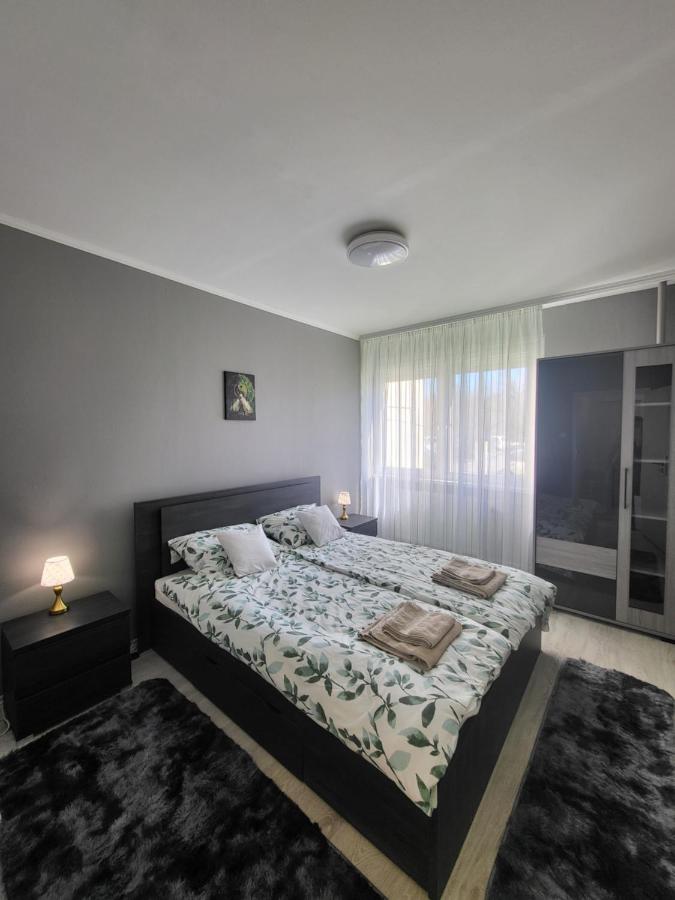 Elizabet Apartman Szolnok - Ferienwohnung