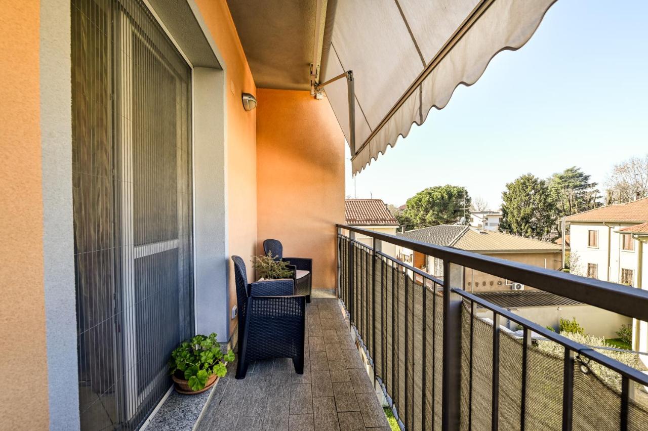App 2rooms letto matrimoniale, letto singolo, divanoletto matrimoniale La Casa di Hellen Milano Como Fiera Mxp Saronno Monza - B&B