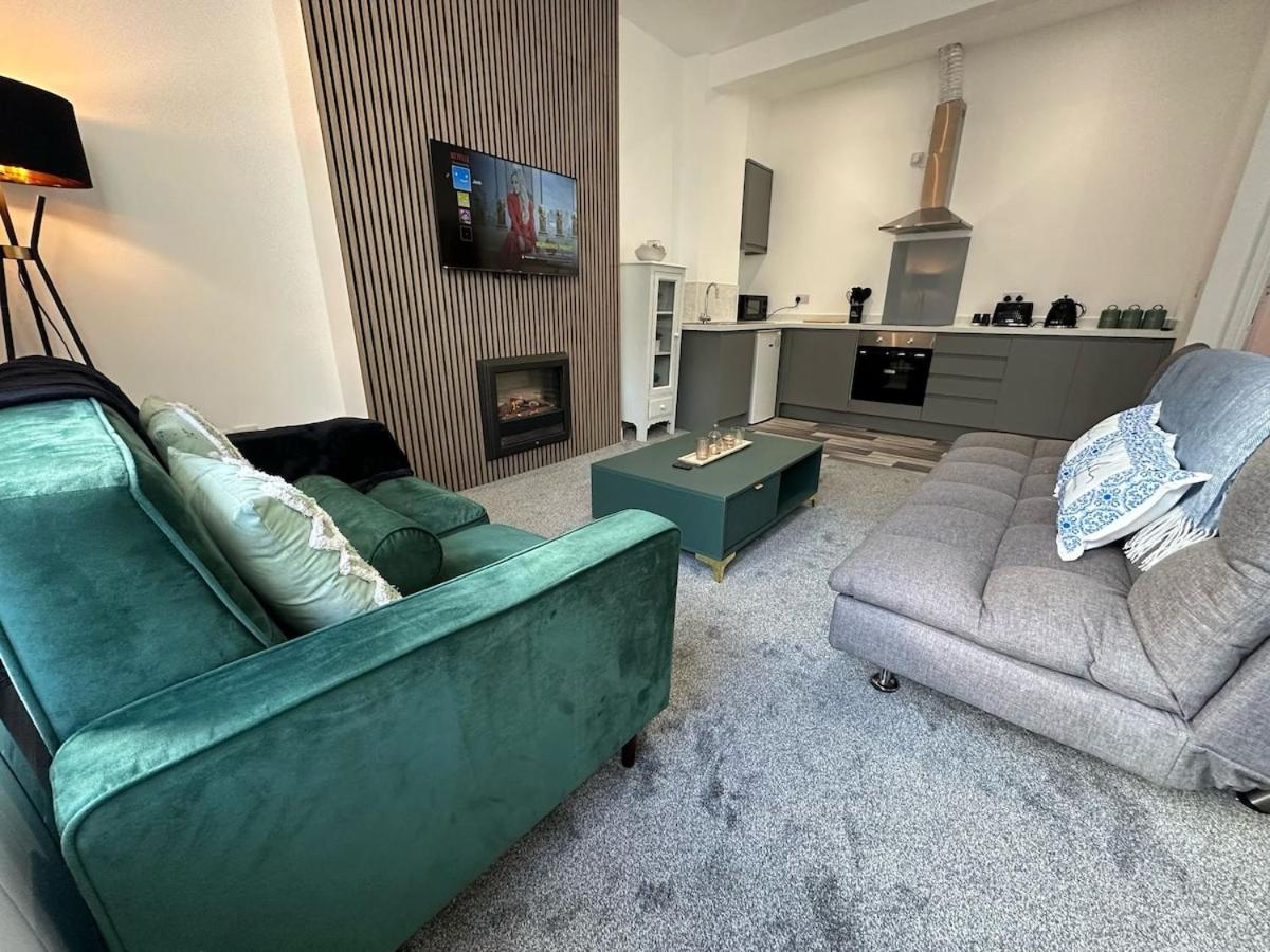 Coastal Residence - Central - 2 Beds - Contractors - B&B Eastbourne