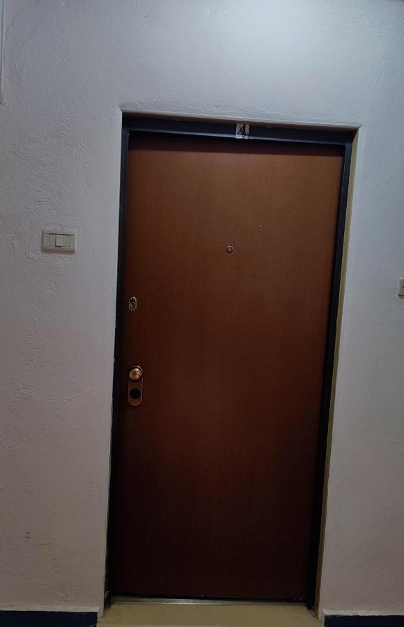 Top Apartments Tirana Center - B&B