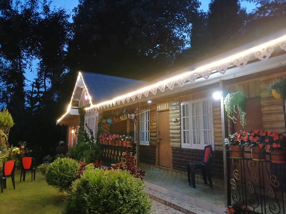 SAY Homes Pinewood - B&B