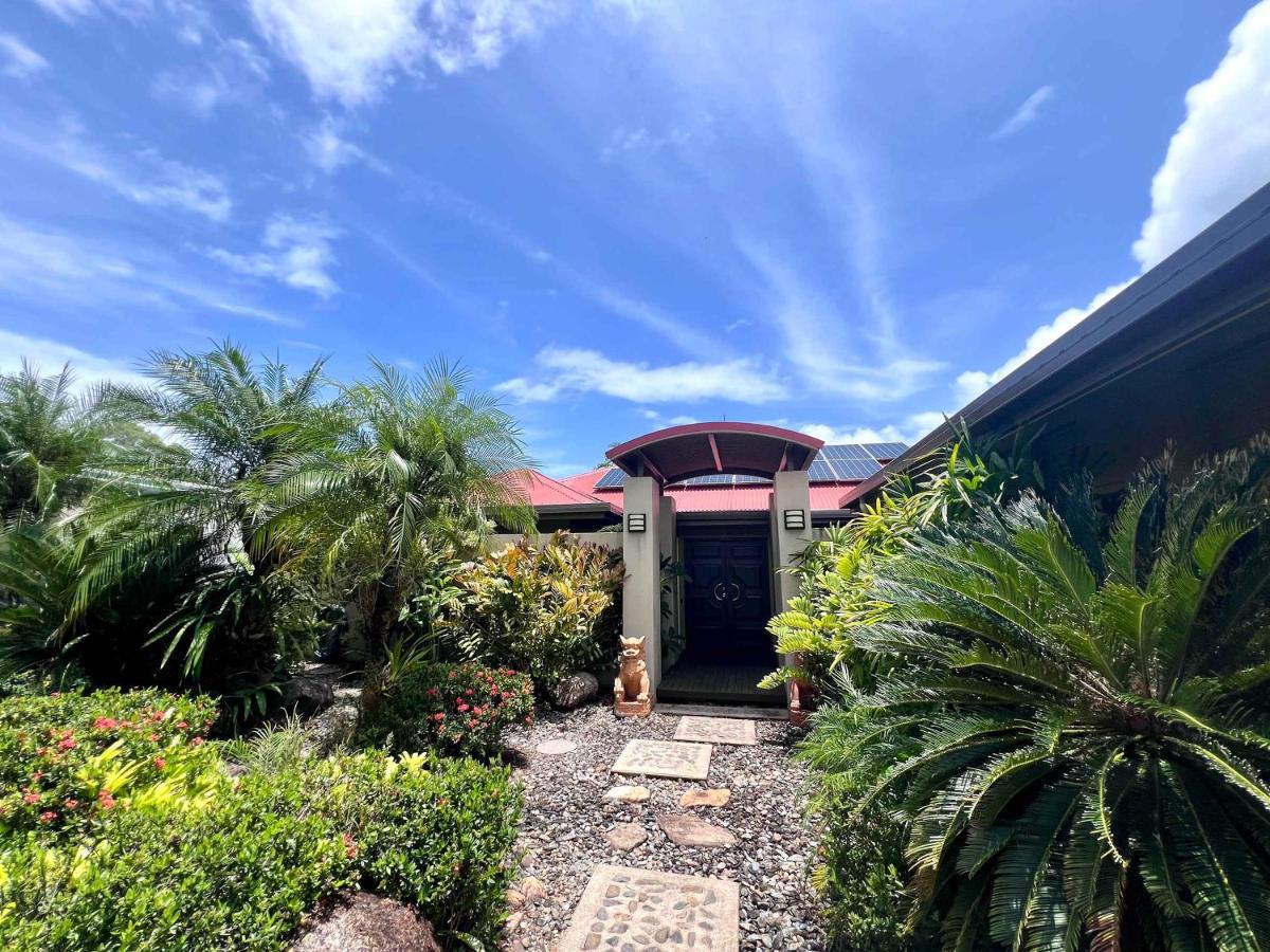 SpiritU at Mission Beach - B&B