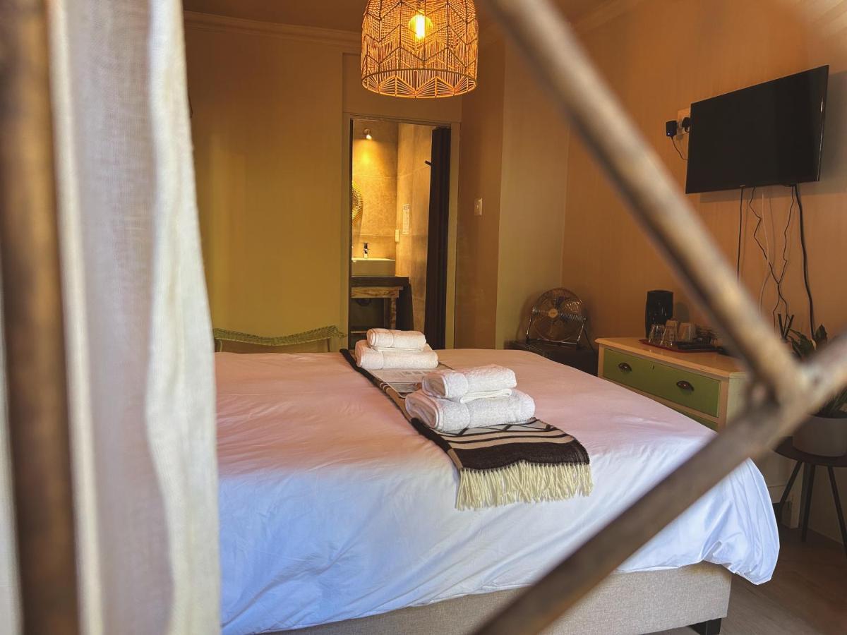 Chambre Double - Vue sur Jardin - 1