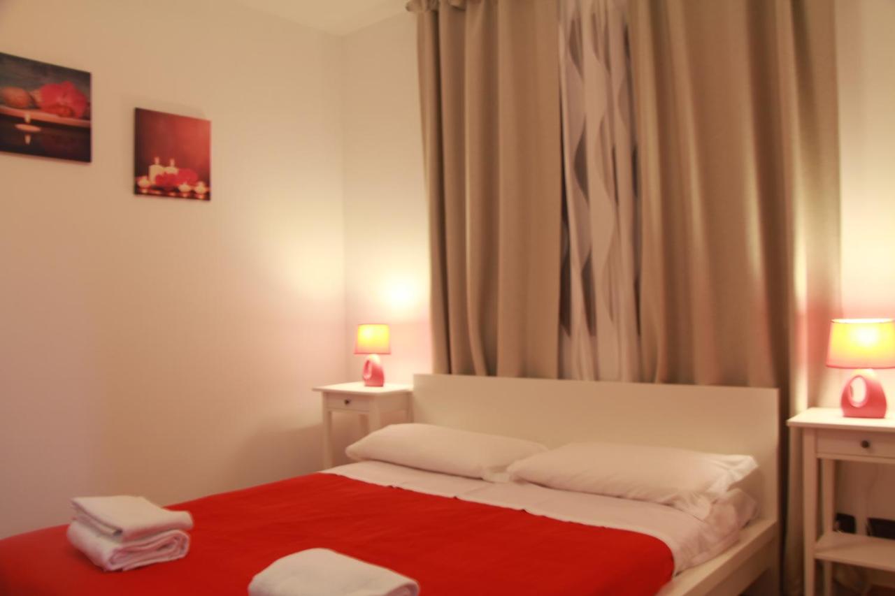 Triple Room with Private External Bathroom