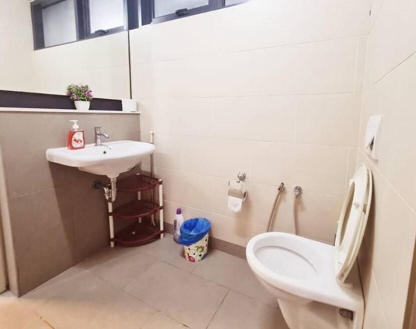 F1-28-07 Sweet Home 6 TamarindWiFiNETFXFreeParking - B&B Cyberjaya