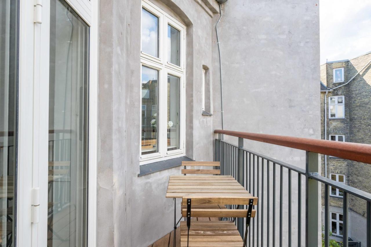 Cozy & Bright Flat in Peaceful Area - Bed and Breakfast