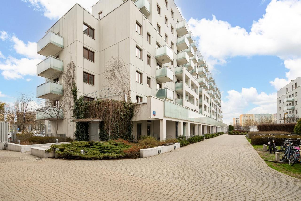 Metro Młociny Stylish Apartment - B&B