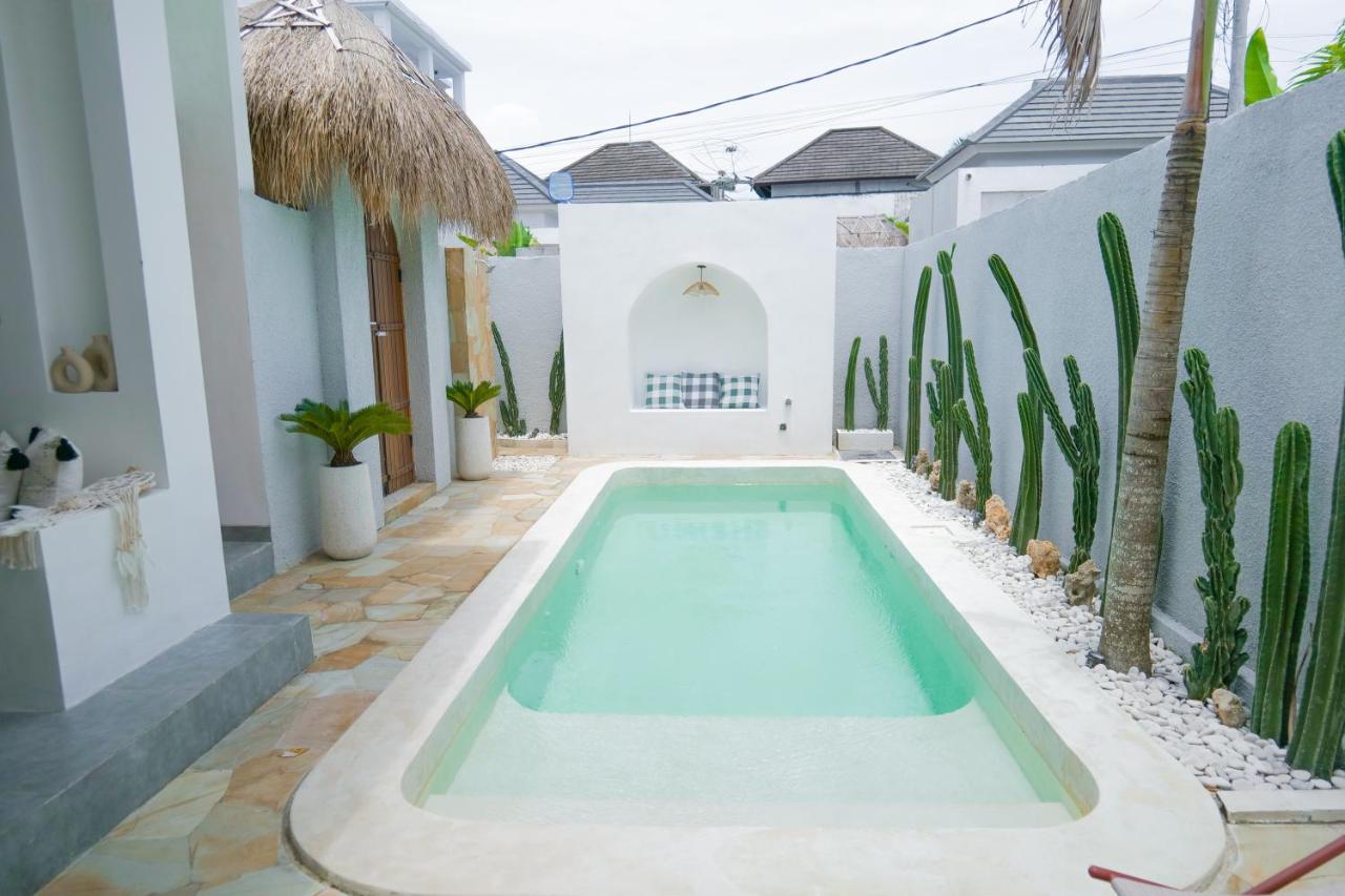 Villa PJ Ungasan - B&B