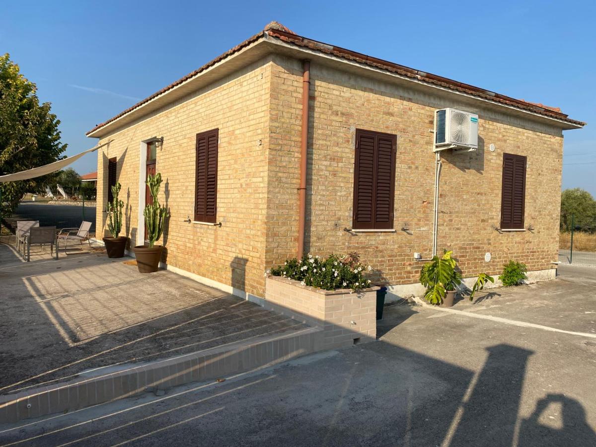 Villa Mirella - Ferienwohnung Villalfonsina