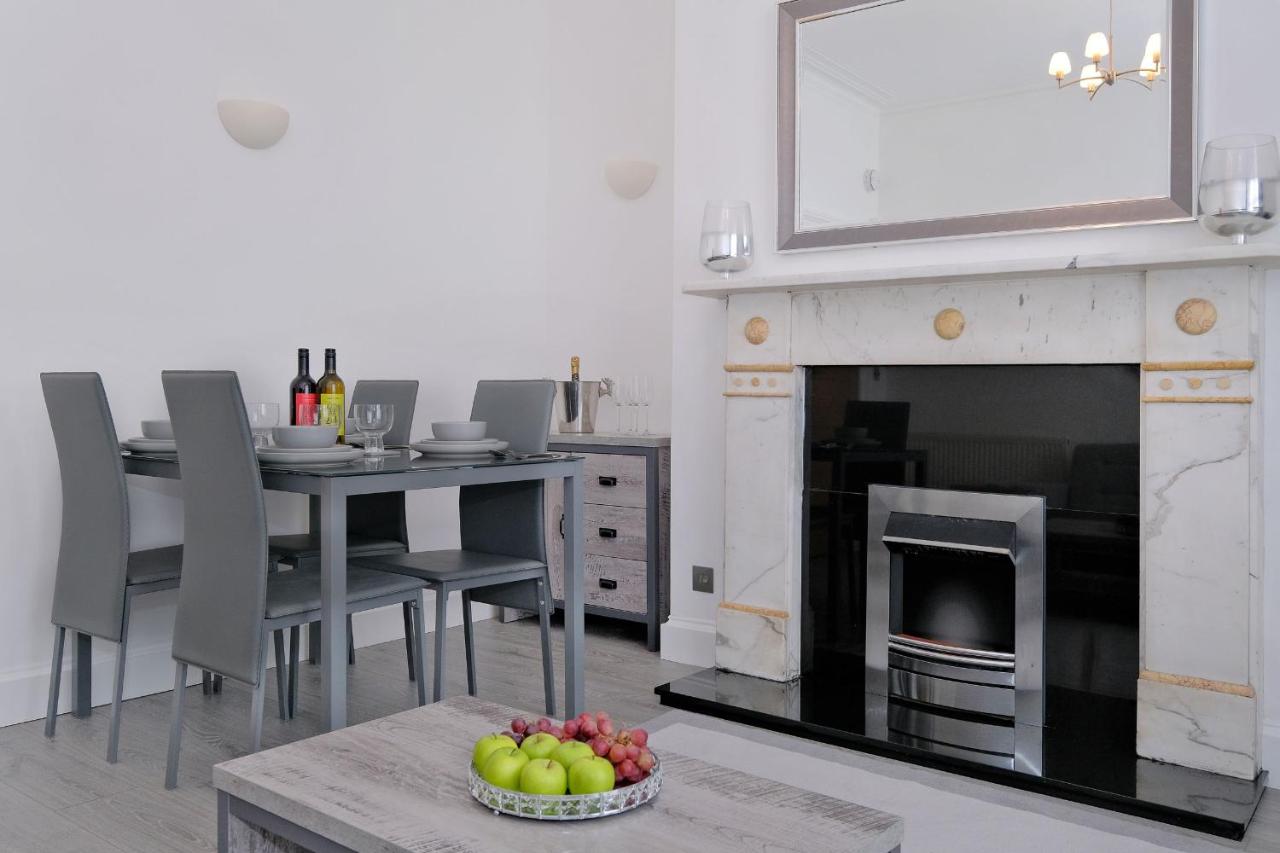 Stunning 2 Bed City Centre Apartment Union Grove - B&B Aberdeen