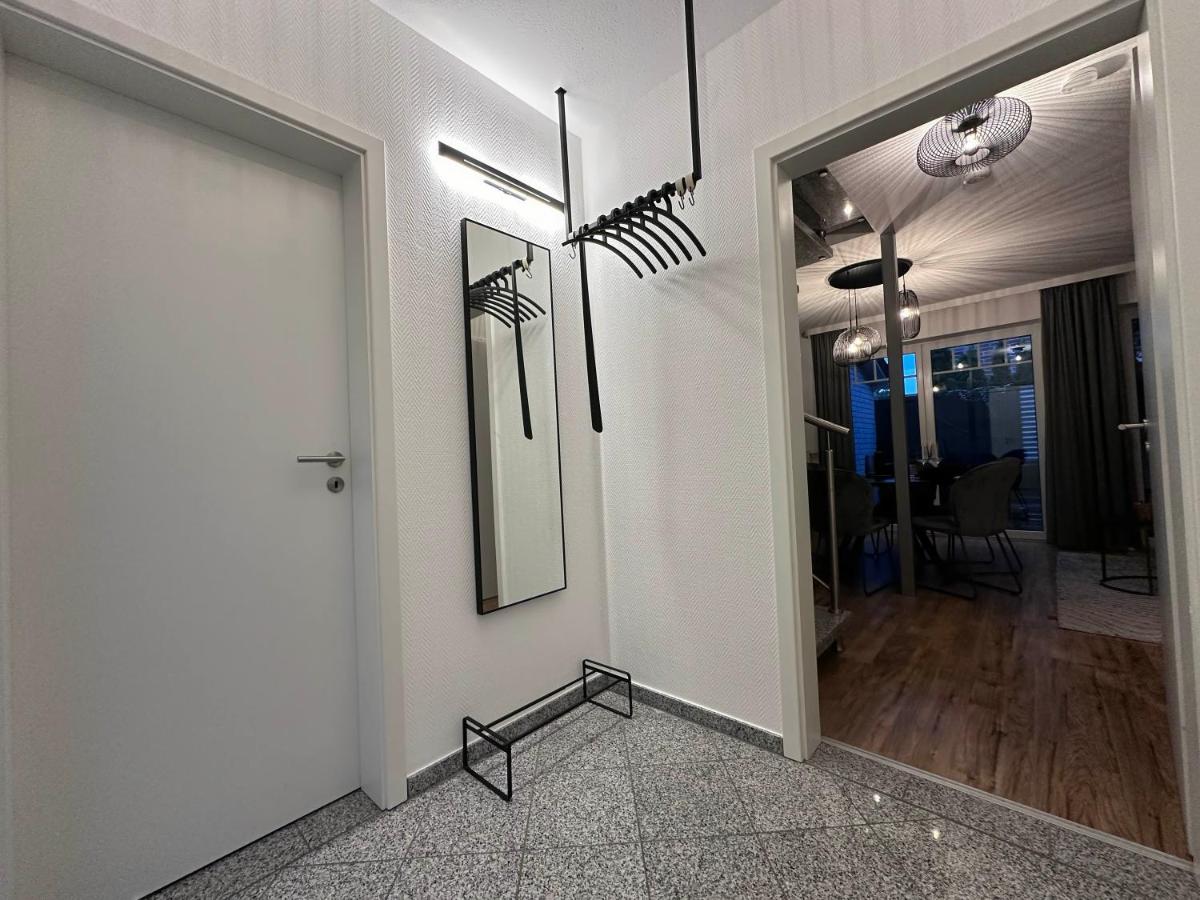 Luxx Downtown - Design-Apartment zentral im Ort - Ferienwohnung Bad Zwischenahn