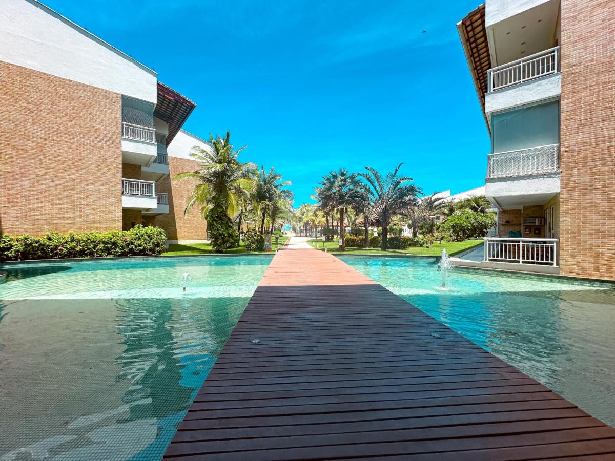 Porto das Dunas Apê na Areia com Banheira Relaxante e acesso direto para a praia! Ideal para Famílias, Lazer e Conforto - B&B