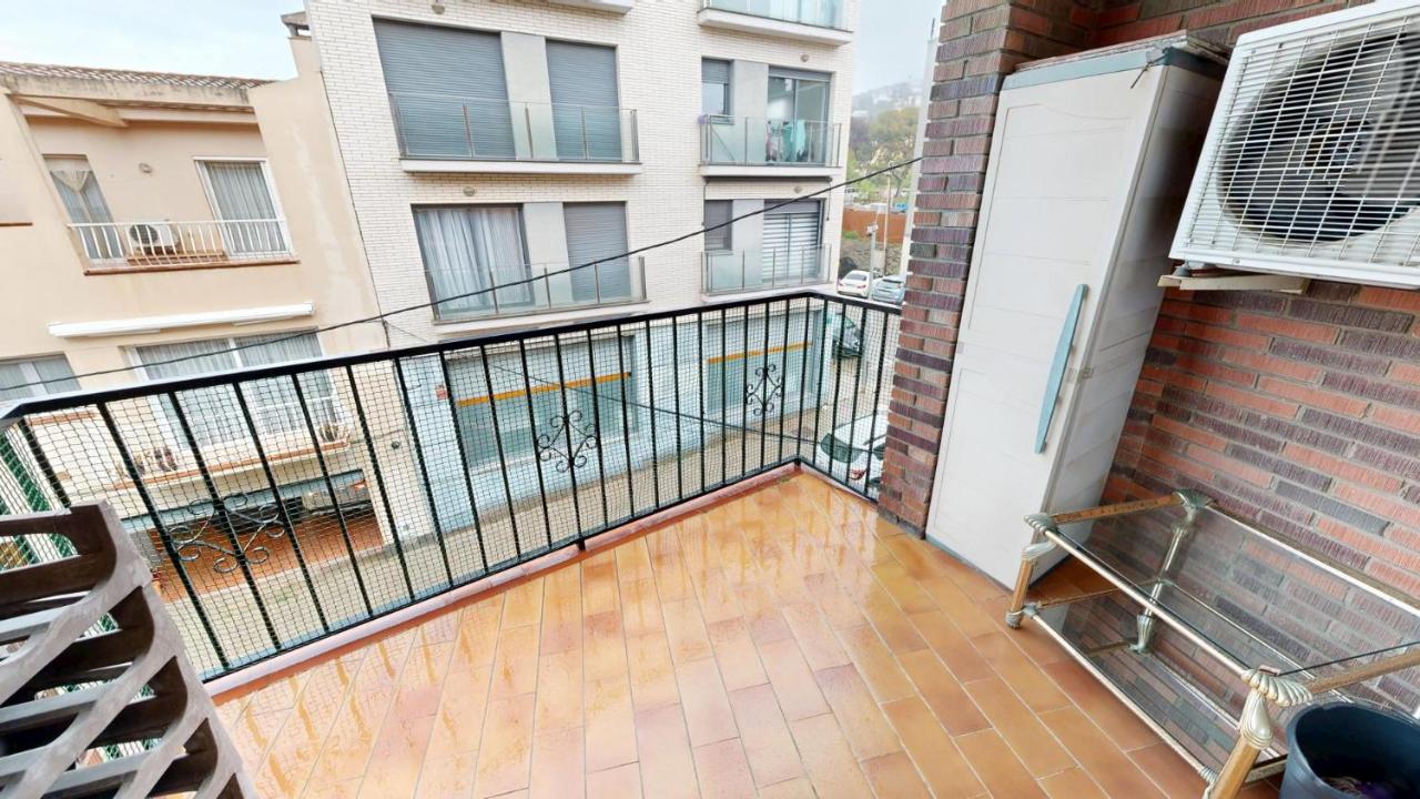 Appartement , proche centre ville commerce plage - B&B Roses