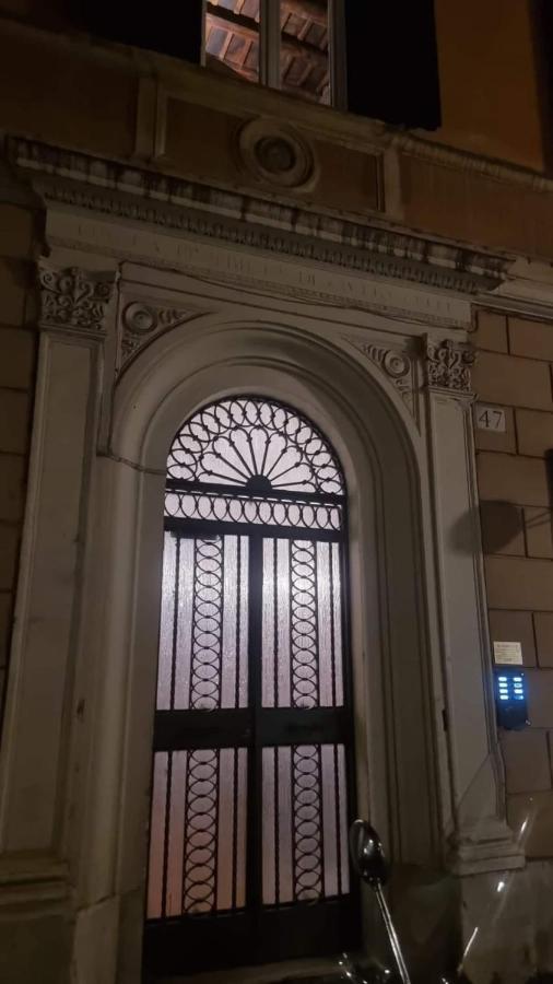 Domus dell'Arancio - B&B Rome