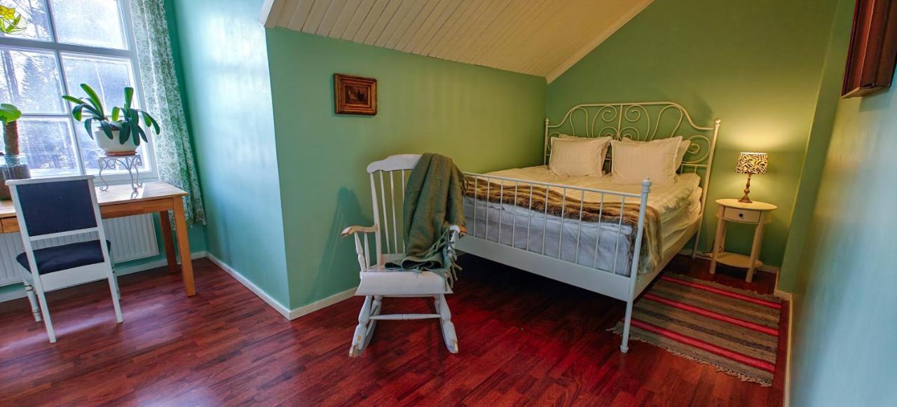 Double Room with Shared Bathroom