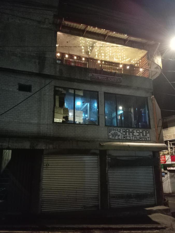 Barnwood Homestay&cafe - B&B Banaue