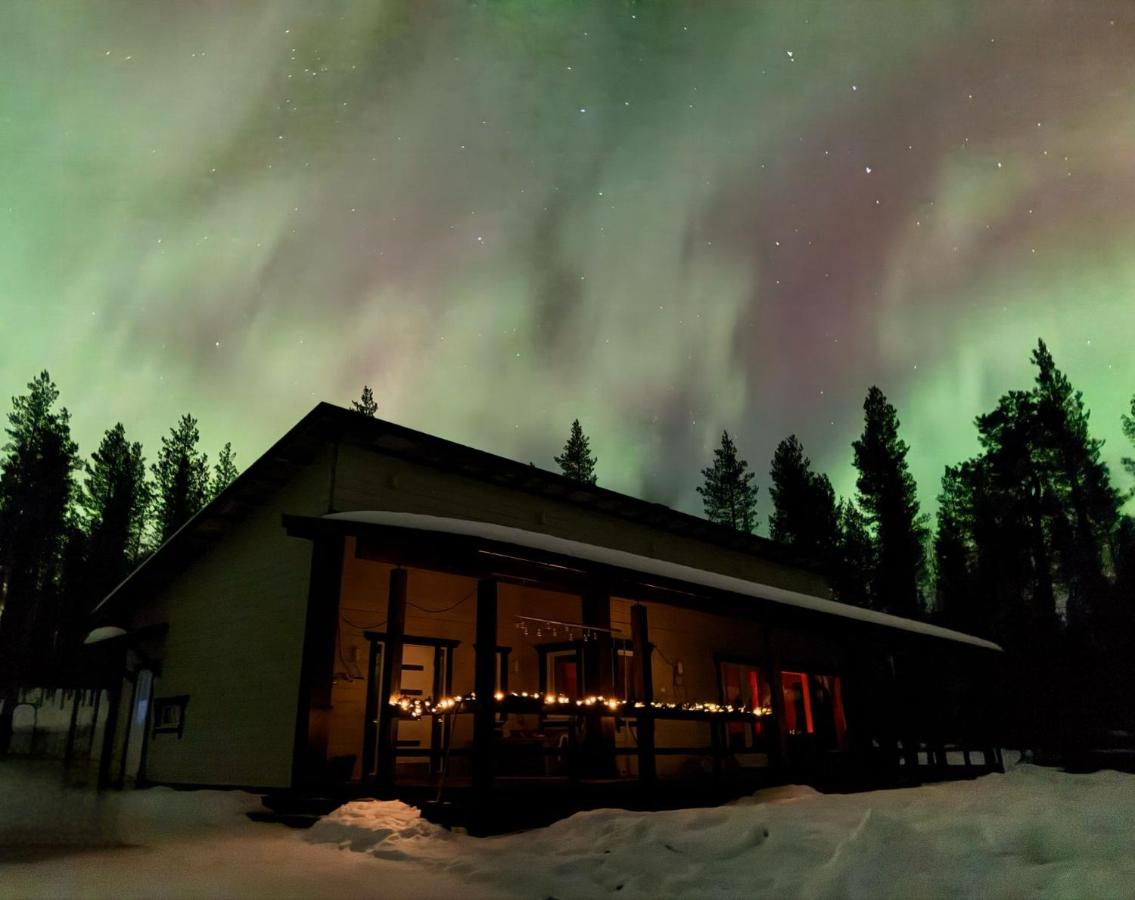 Blueberry Hill with car rental - B&B Raanujärvi