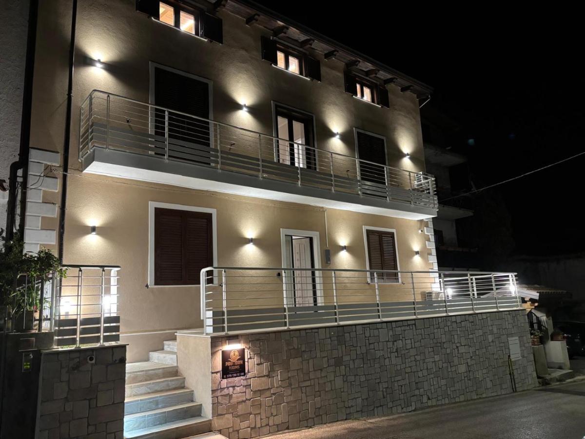 PoseidonRooms - B&B