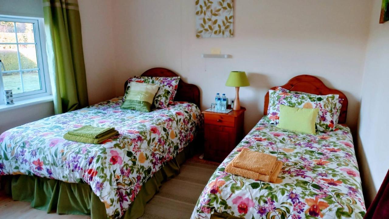 Double or Twin Room with Shared Bathroom