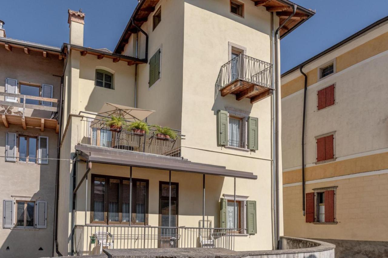 Appartamento Matisse, Madruzzo Ospitar - B&B