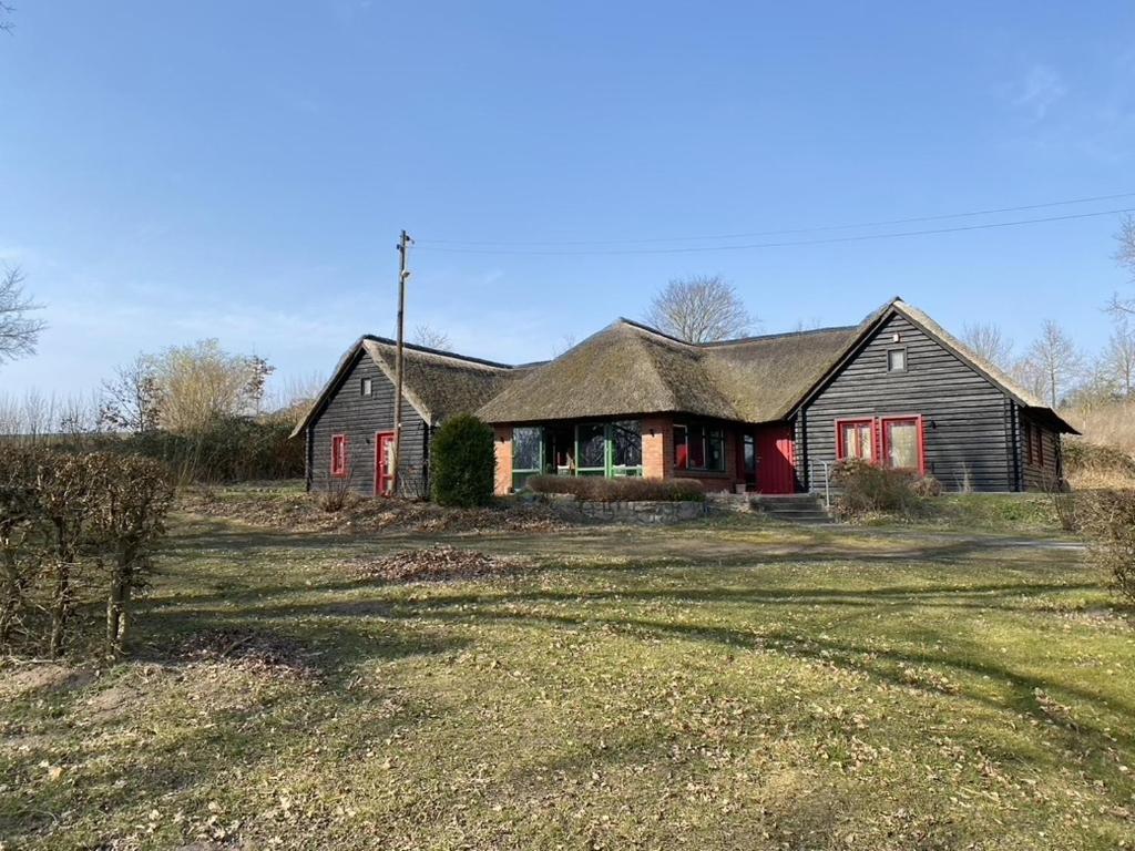 Das Haus am See Mustin - ideal für Gruppen und Familien - Bed and Breakfast