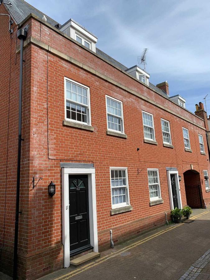 Juniper House - Bed and Breakfast