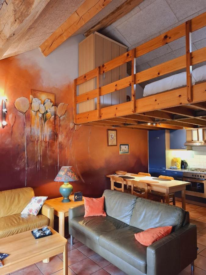 Apartamento de 2 dormitorios - 65