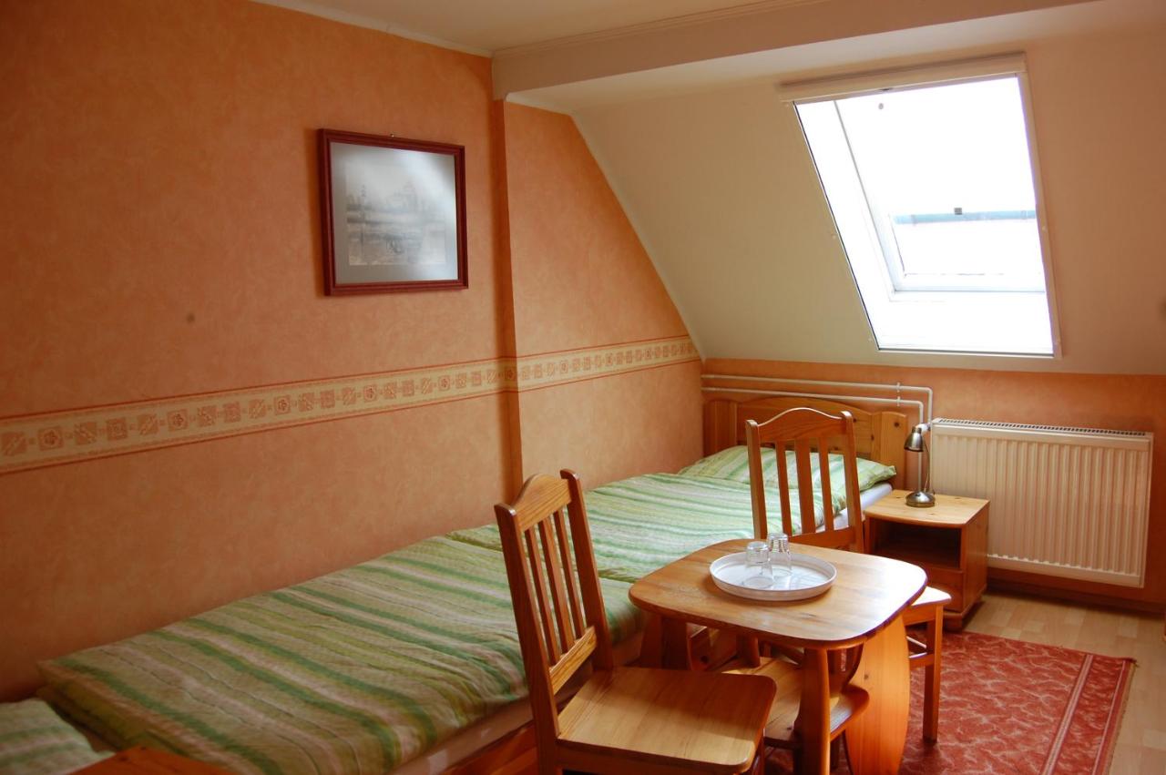 Zweibettzimmer