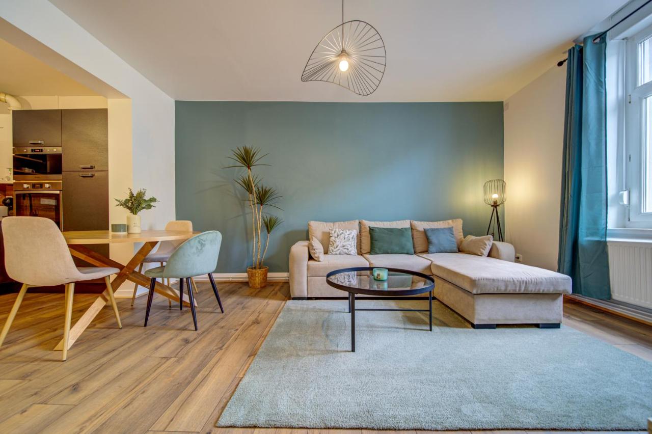 Appartement Contemporain - Bed and Breakfast Talange