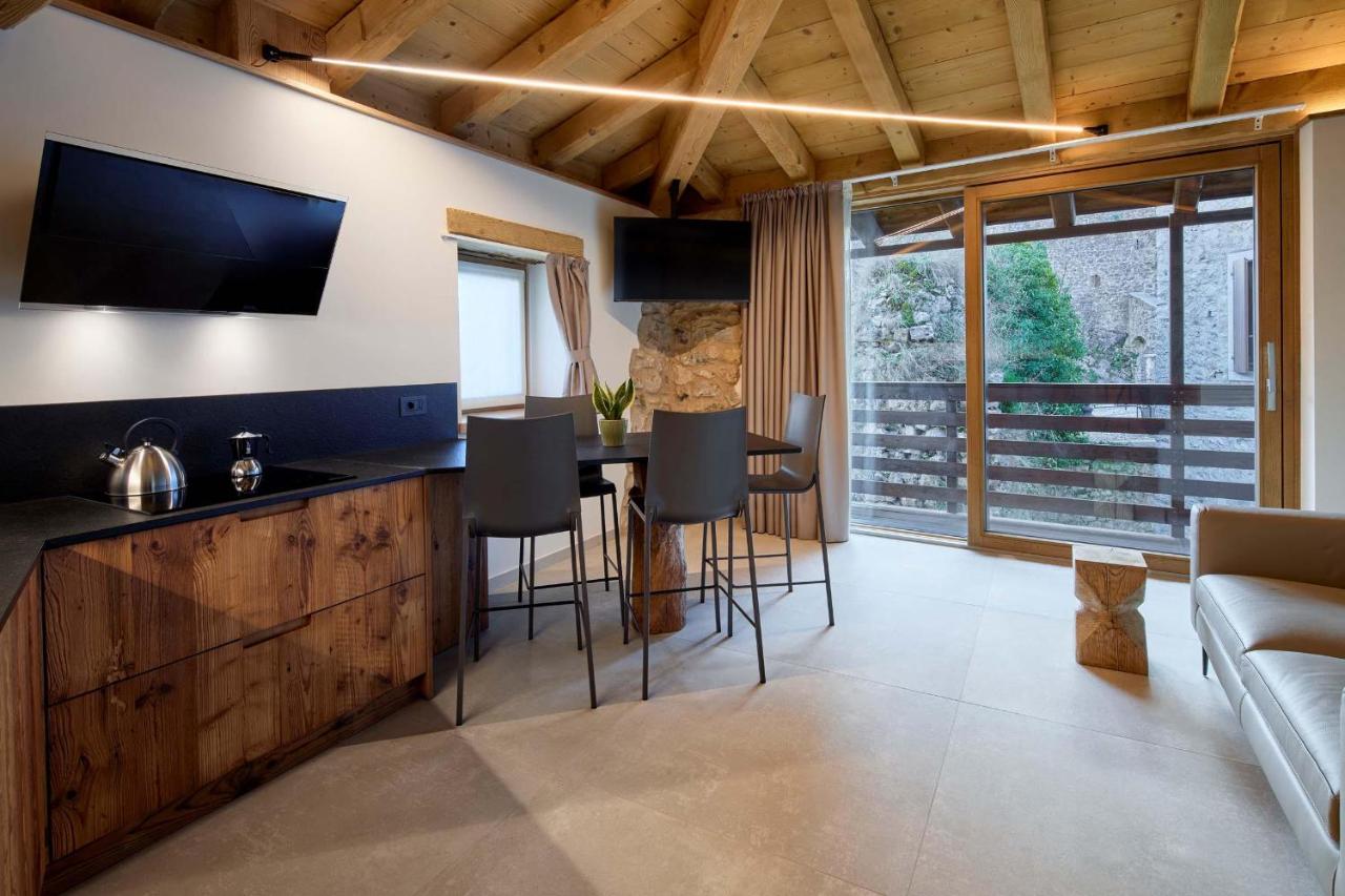Le radici del borgo 2 - Bed and Breakfast Tenno