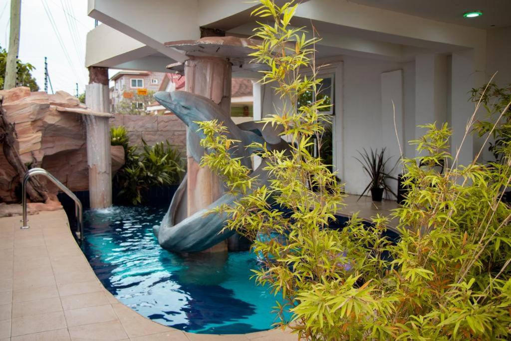 Rising Star Shortlet - B&B Accra