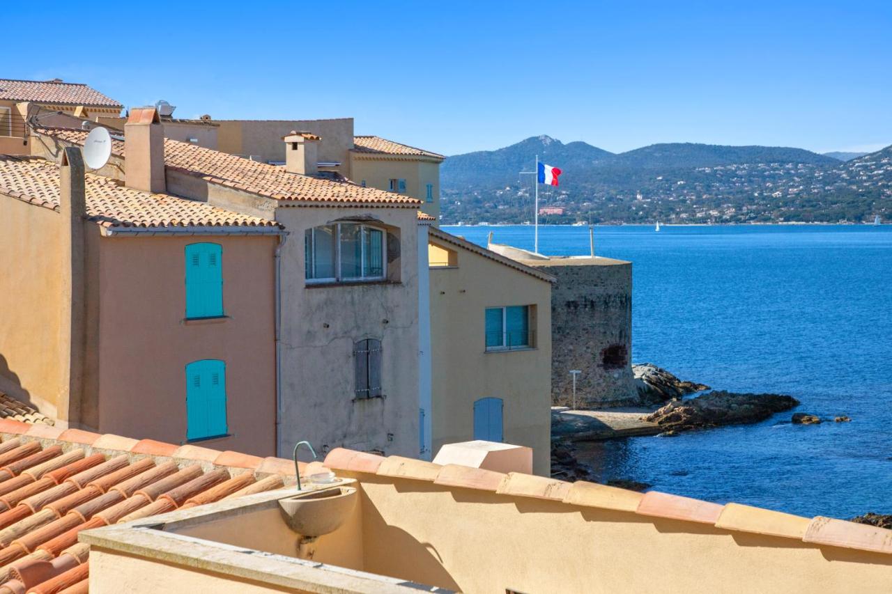 Apartment with SEA VIEW in St Tropez - La Ponche - B&B