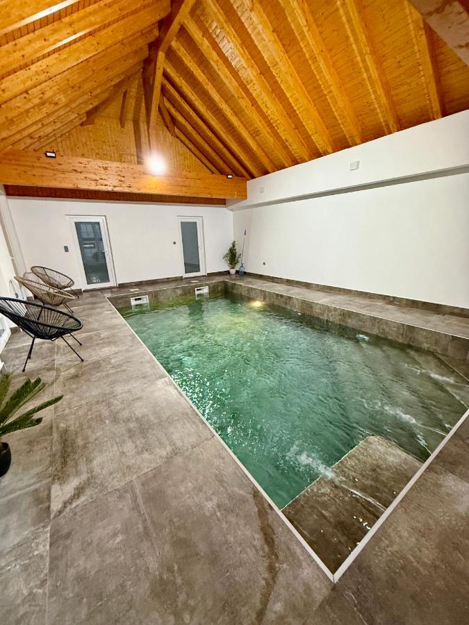 L ecrin de Rosheim, villa d exception, piscine - B&B