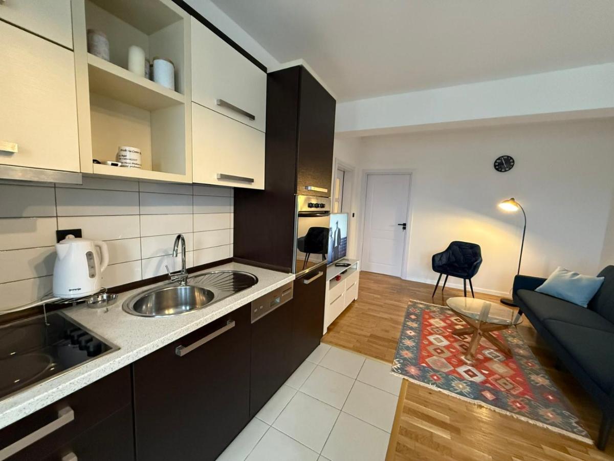 Luxury Prishtina Apartment - B&B