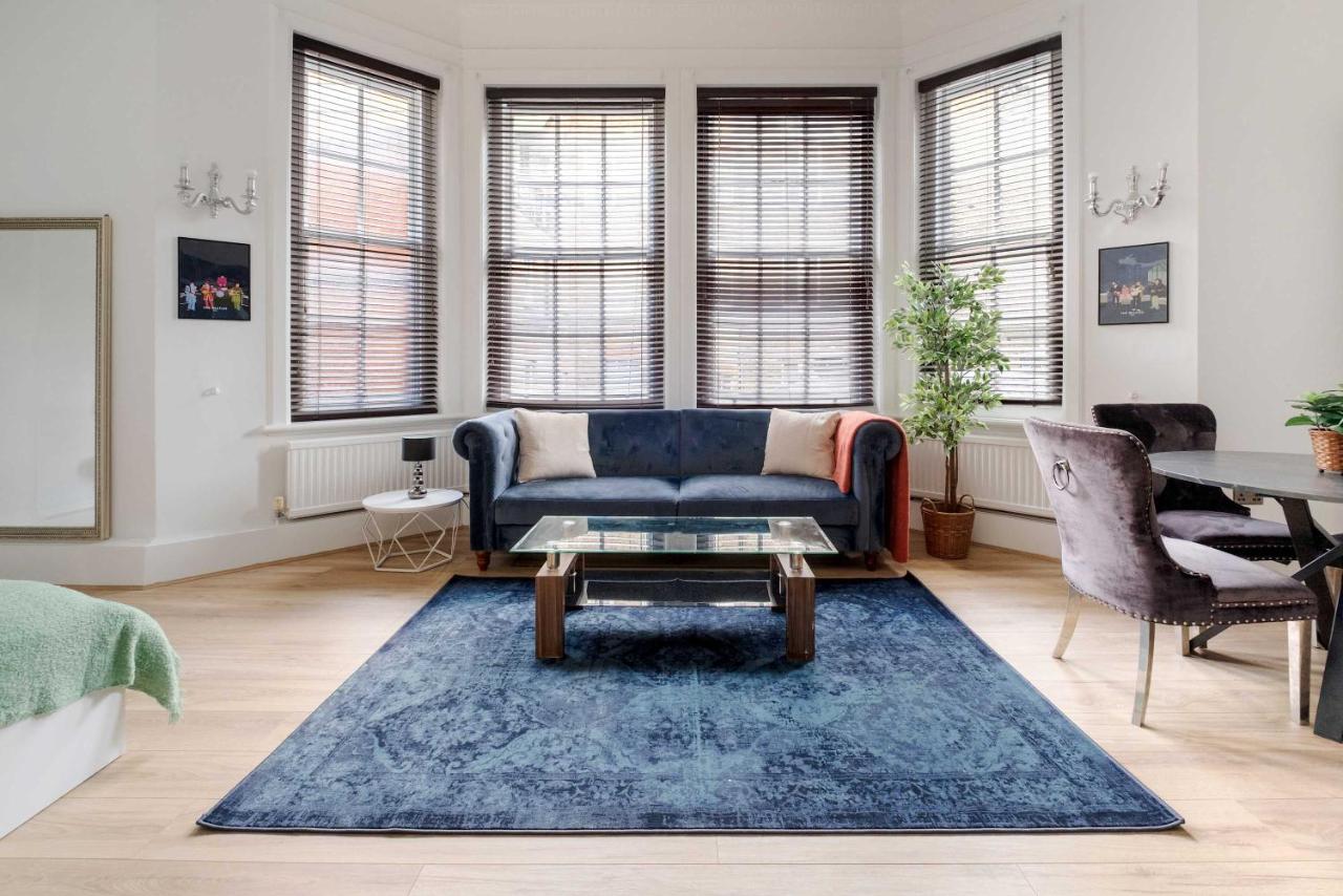 Elegant Mayfair Studio Apartment - Chambres d’hôtes