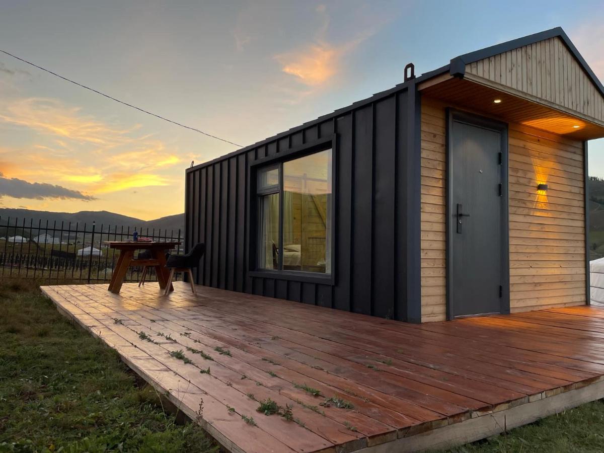 Tiny house in Terelj - Bed and Breakfast Yoliin Hural