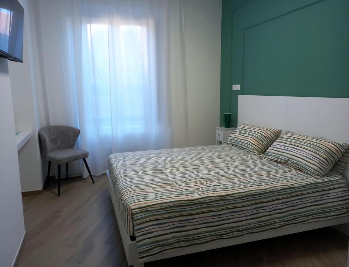 Tweepersoonskamer met 1 of 2 Bedden en Eigen Badkamer