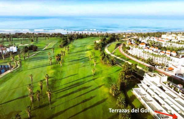 artQhost Costa Ballena Penthouse Ocean and Golf views & Free Parking - B&B